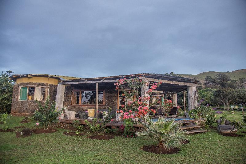 Отель Casa Rapanui Ханга-Роа Экстерьер фото