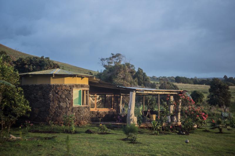 Отель Casa Rapanui Ханга-Роа Экстерьер фото
